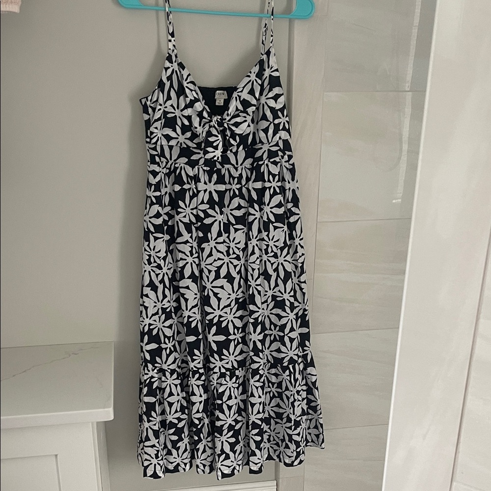 J Crew Peek A Boo Chic Black and White Floral Maxi Dress